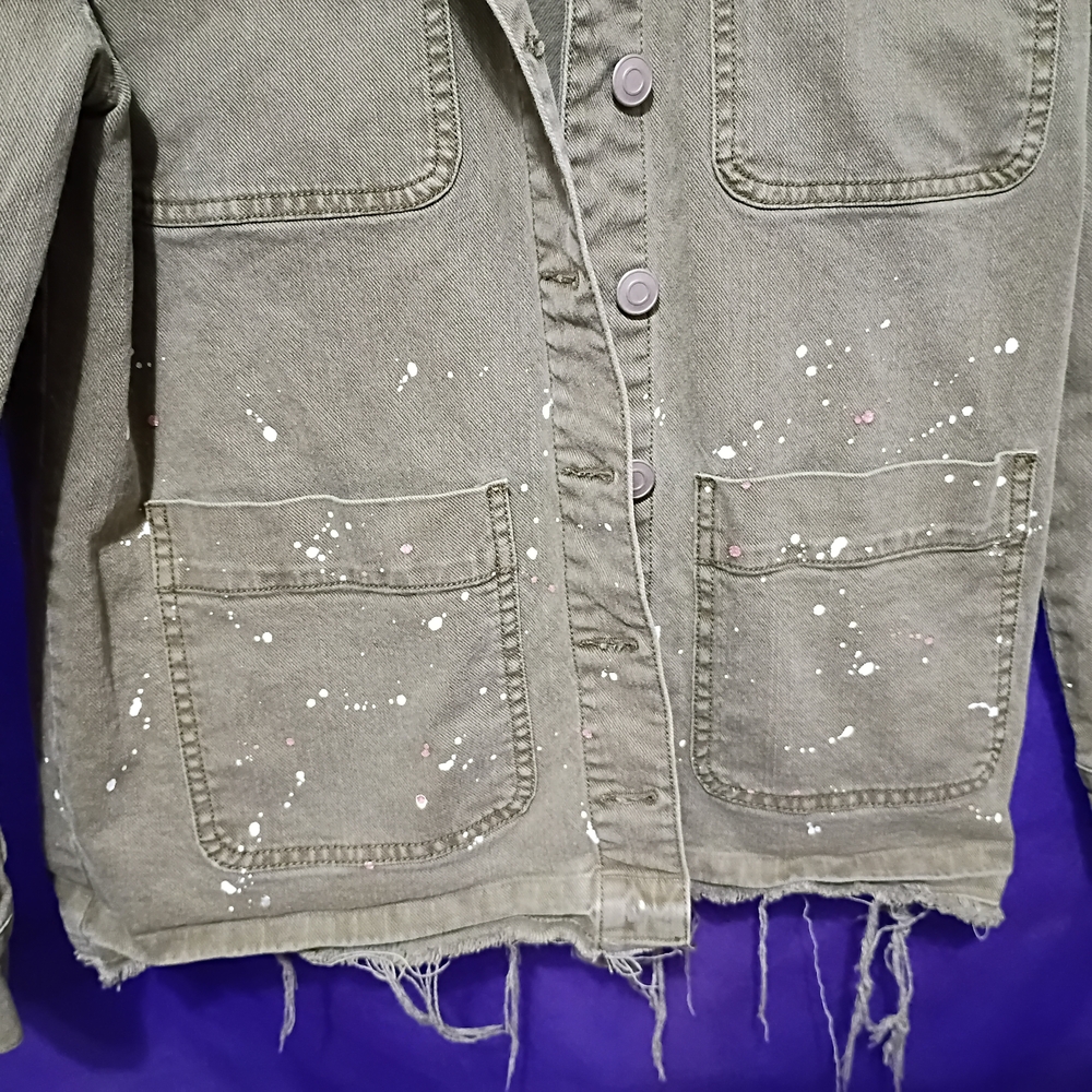 Splendid Olive Green Utility Jacket with Paint Splatter - Picture 2 of 4